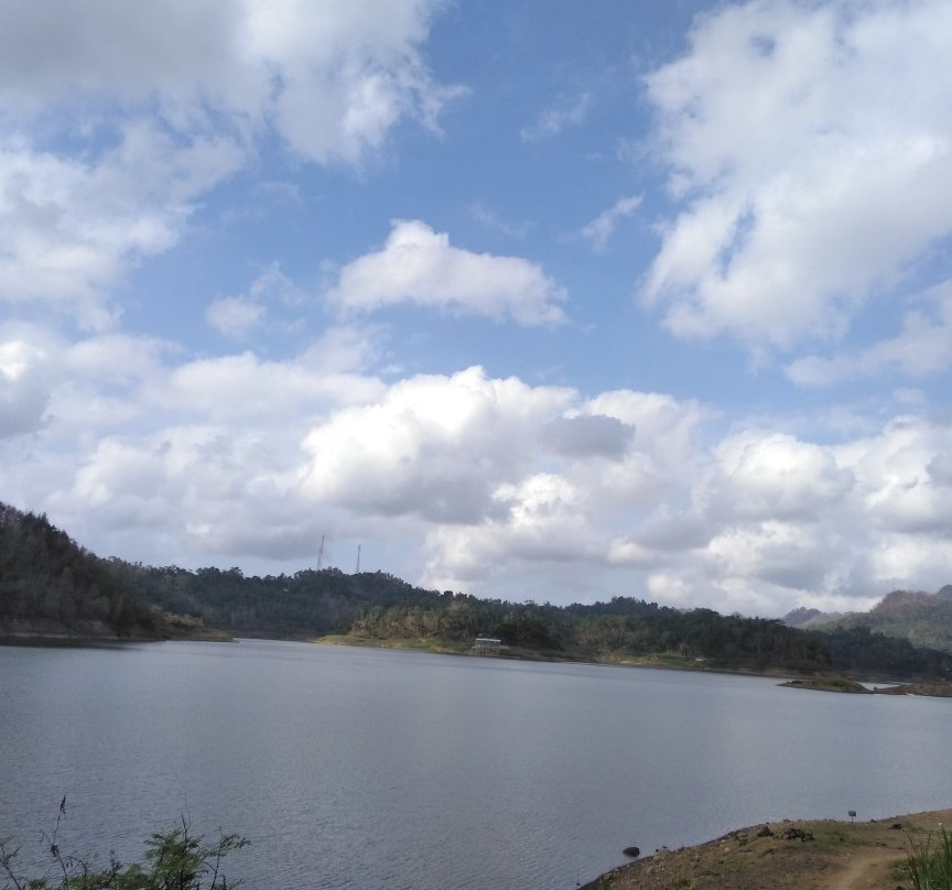 Waduk Sermo景点图片