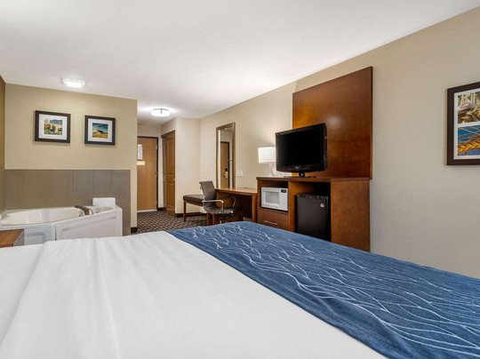 Comfort Inn - Story City, IA主图