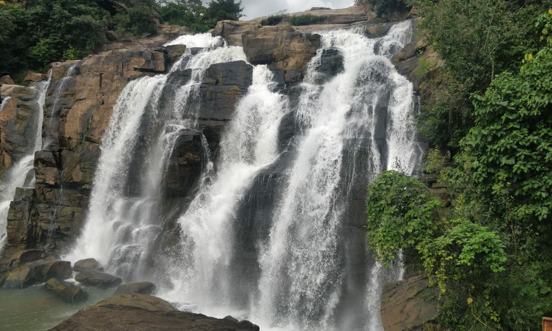 Jonha Falls景点图片
