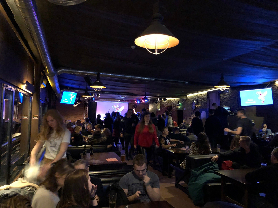 Džem'pub-考那斯必去景点