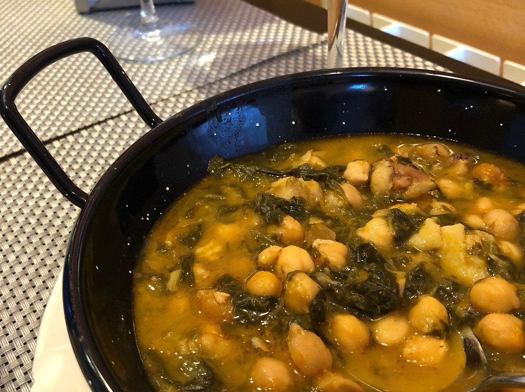 玛卡米酒店主图