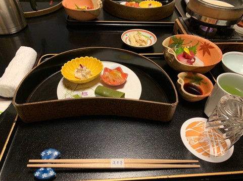 渡月亭酒店主图