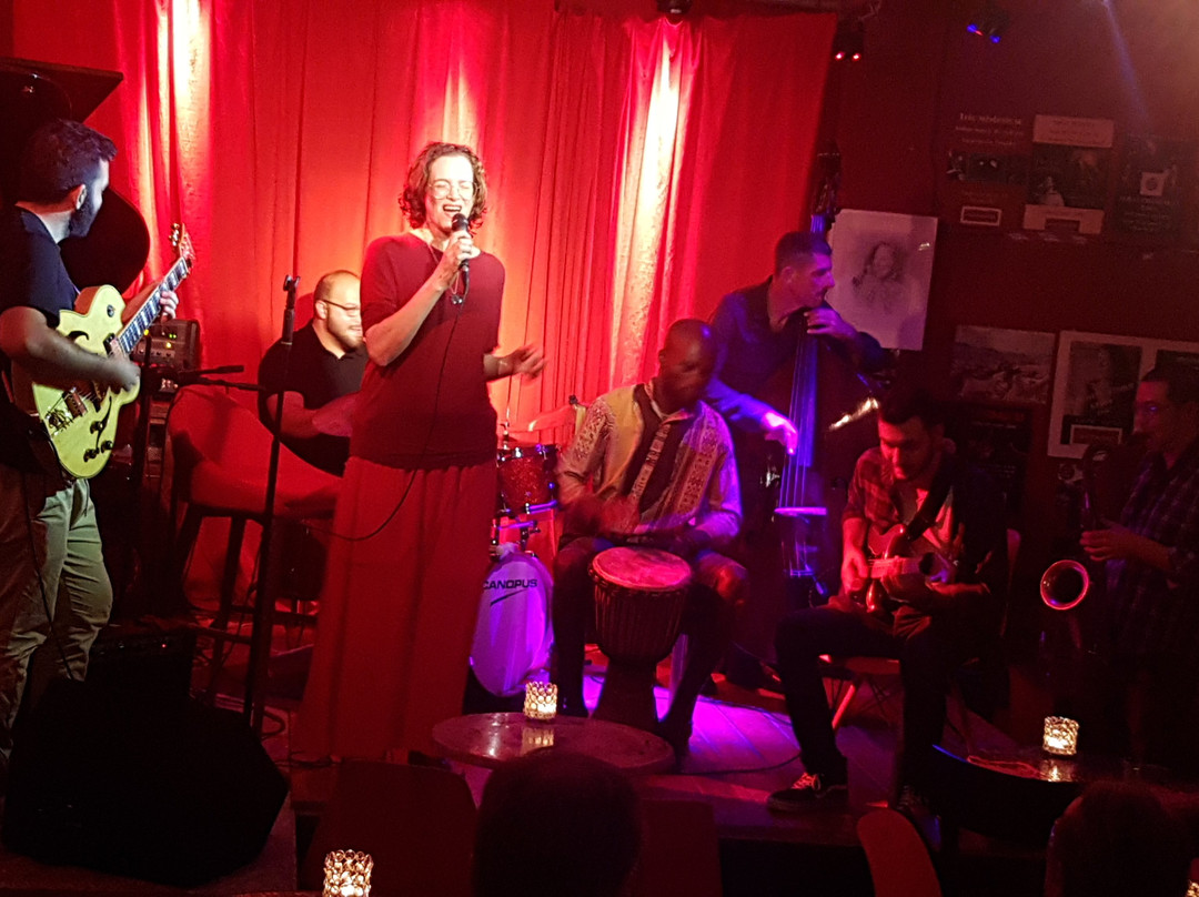 Sarah's Jazz Club-尼科西亚必去景点