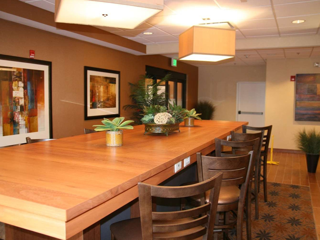 Hampton Inn La Junta主图