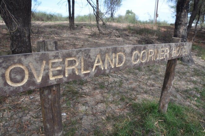 Heron Bend Reserve-Overland Corner必去景点