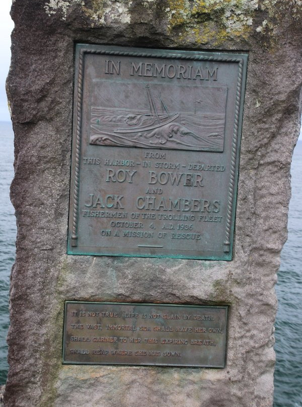 The Bower-Chambers Memorial景点图片