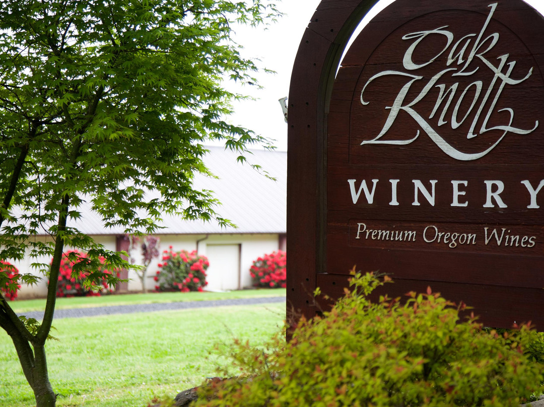 Oak Knoll Winery景点图片
