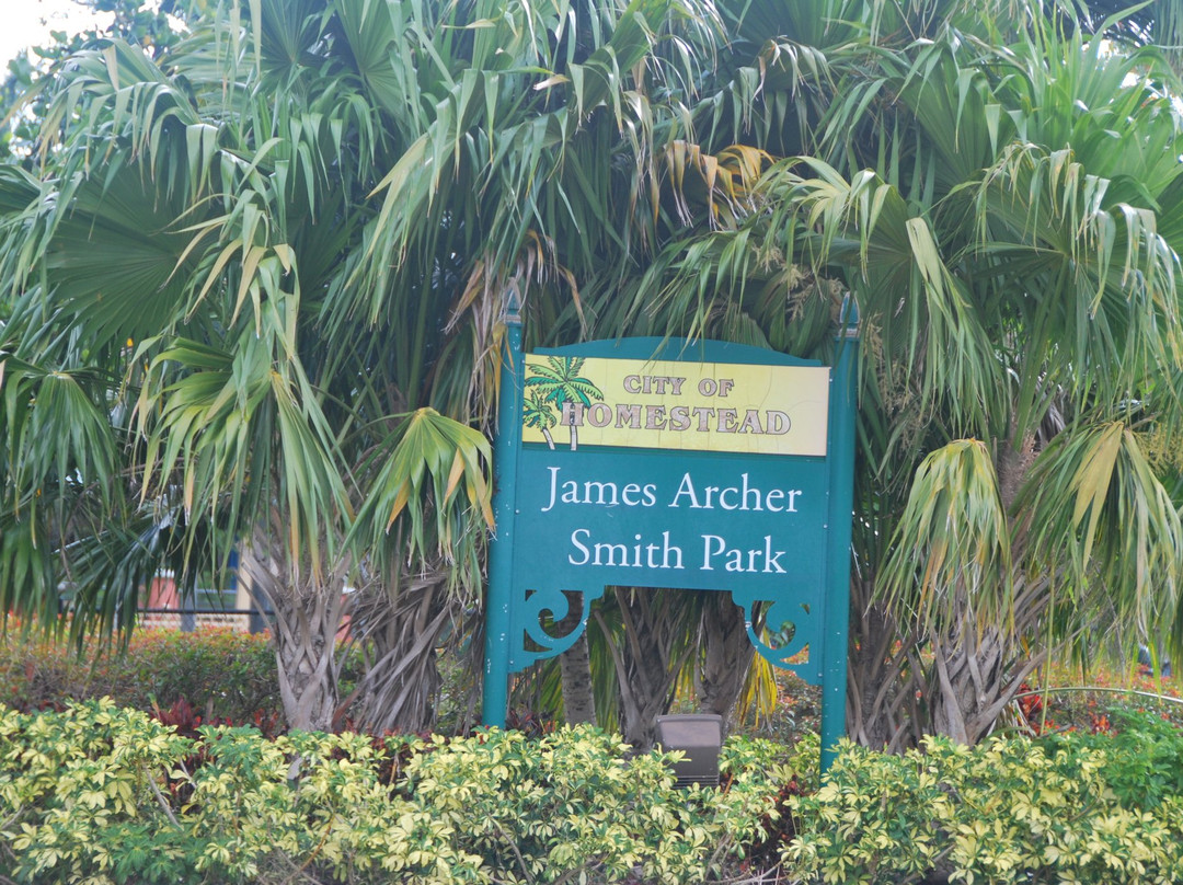 James Arthus Smith Park景点图片