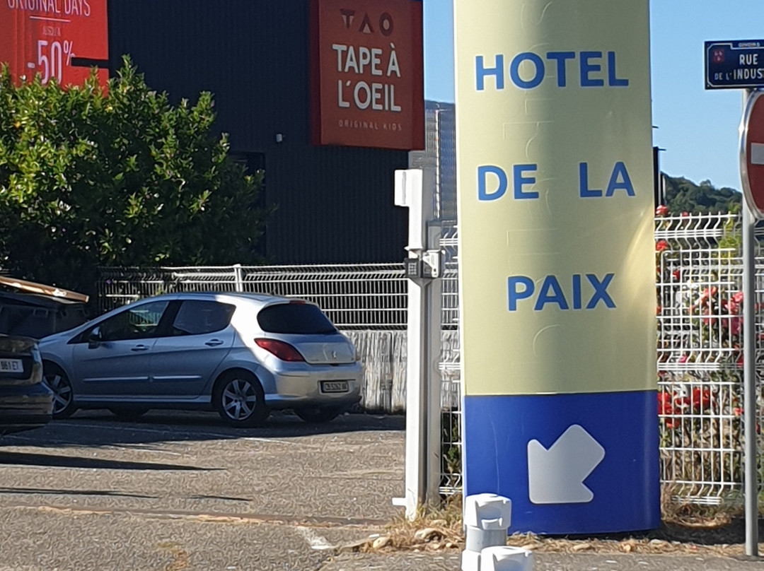 HOTEL DE LA PAIX Lyon sud Givors主图