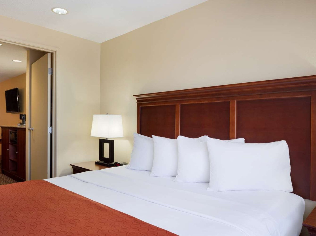 Country Inn & Suites by Radisson, Macedonia, OH主图