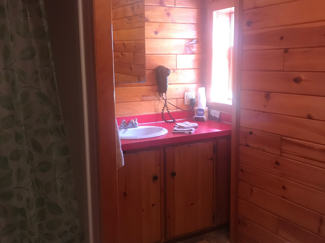 Smith's Colonial Motel主图