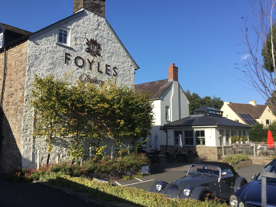 Foyles of Glasbury主图
