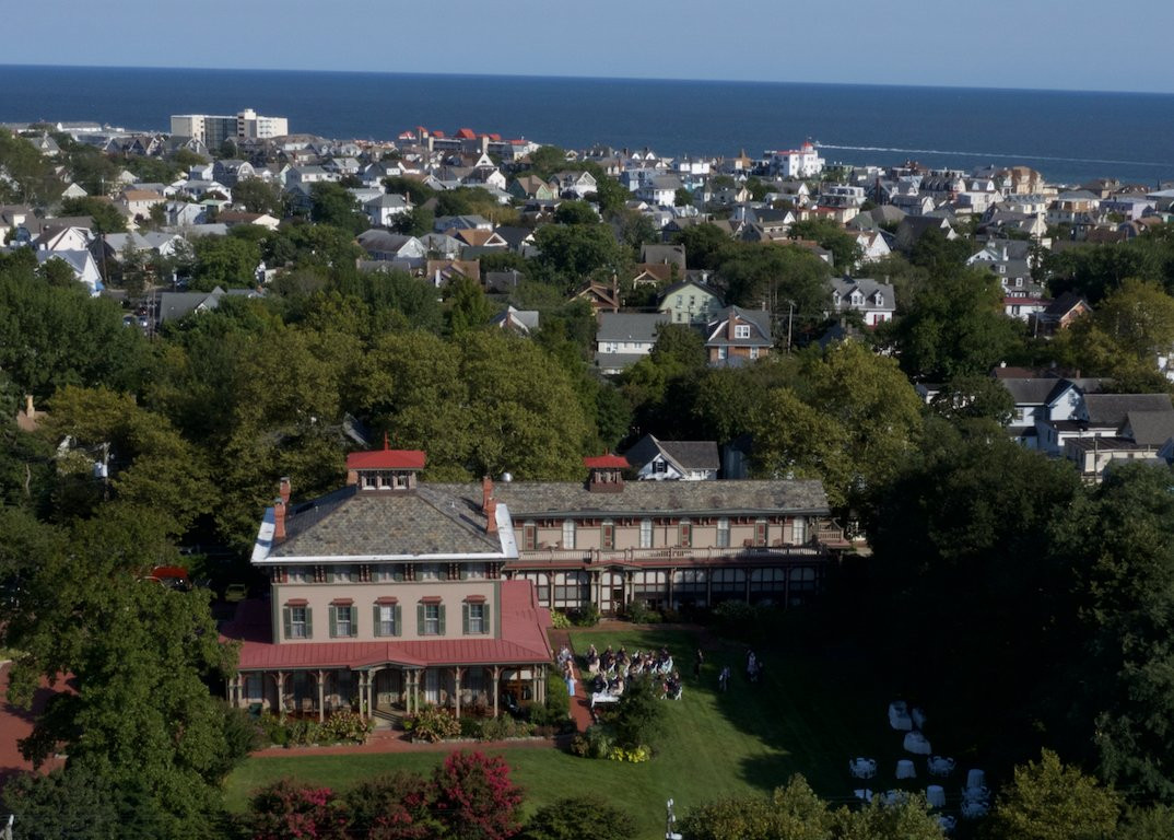 The Southern Mansion主图