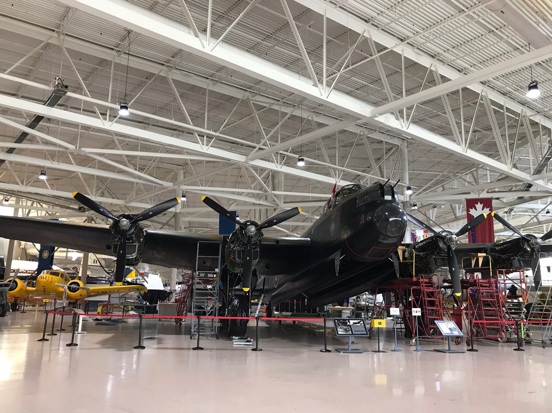 Canadian Warplane Heritage Museum景点图片