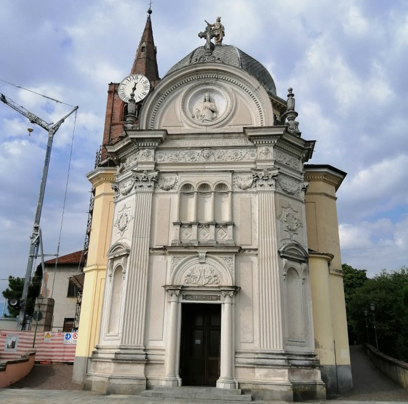 Santuario della Madre della Divina Grazia景点图片