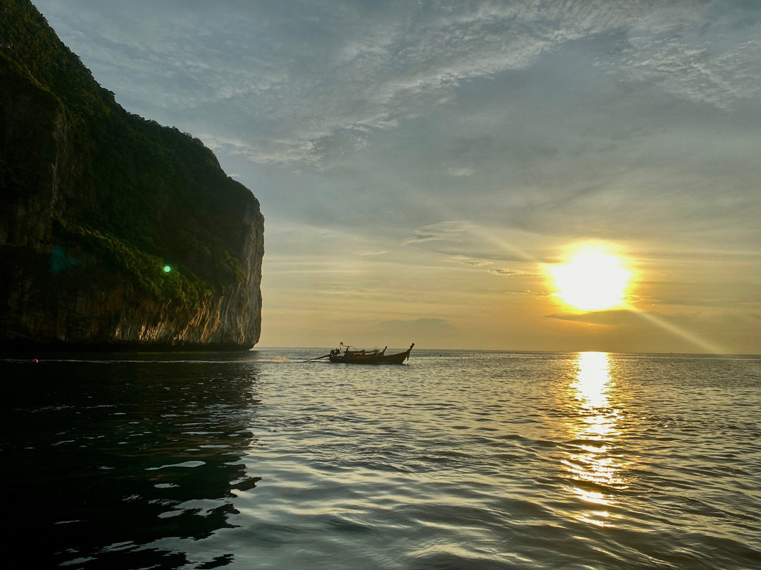 Phi Phi Local Tour-大皮皮岛必去景点