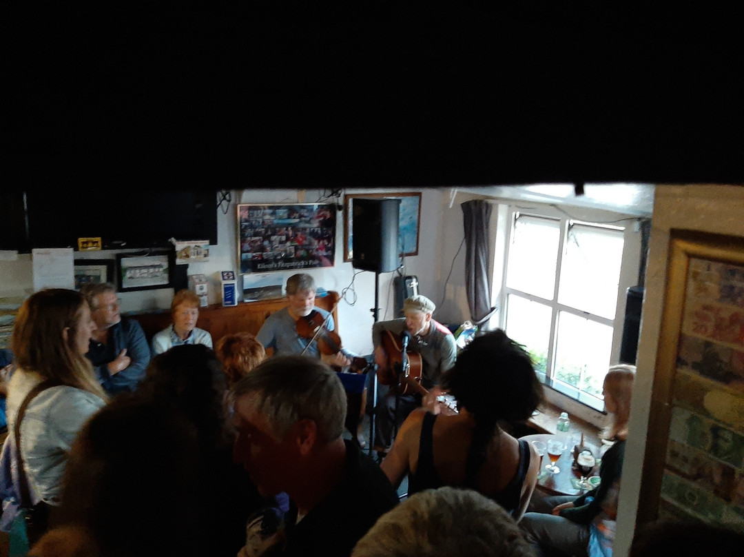 Eileen's Bar