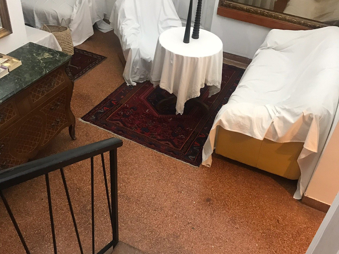 米妮翁酒店主图