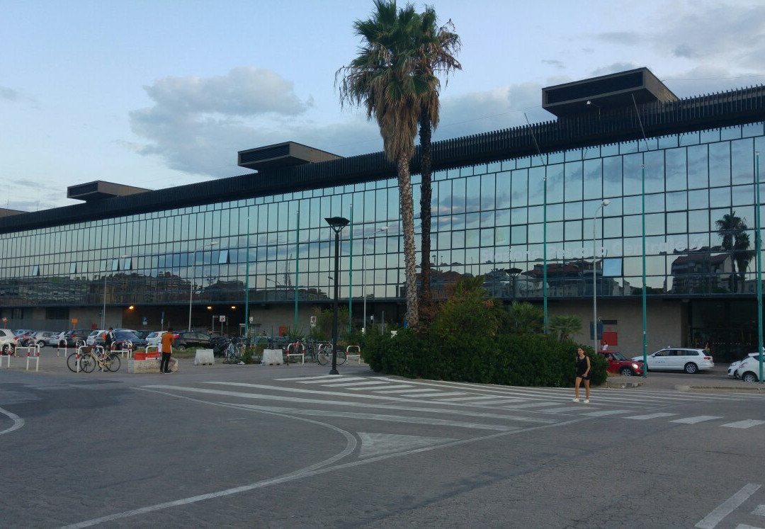 Stazione di Pescara Centrale-佩斯卡拉必去景点