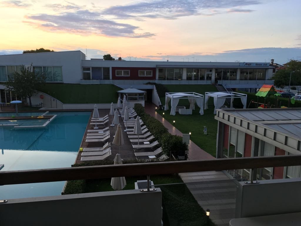 Domino Suite Hotel主图