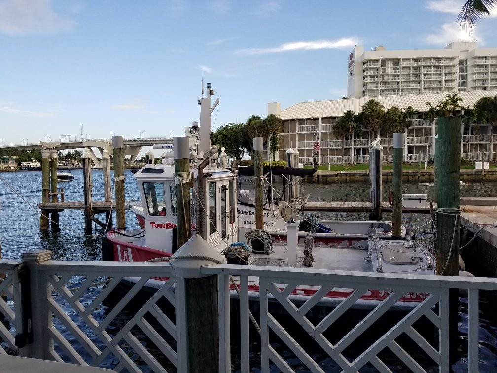 15th Street Fisheries-劳德代尔堡必去景点