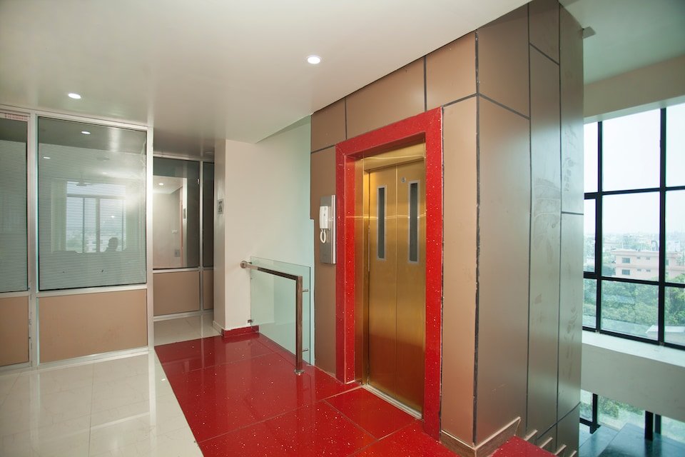 The Sr Hotel-官方