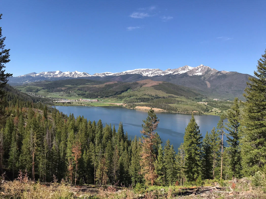 Sapphire Point Overlook景点图片