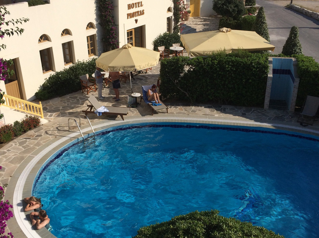 Proteas Hotel & Suites主图