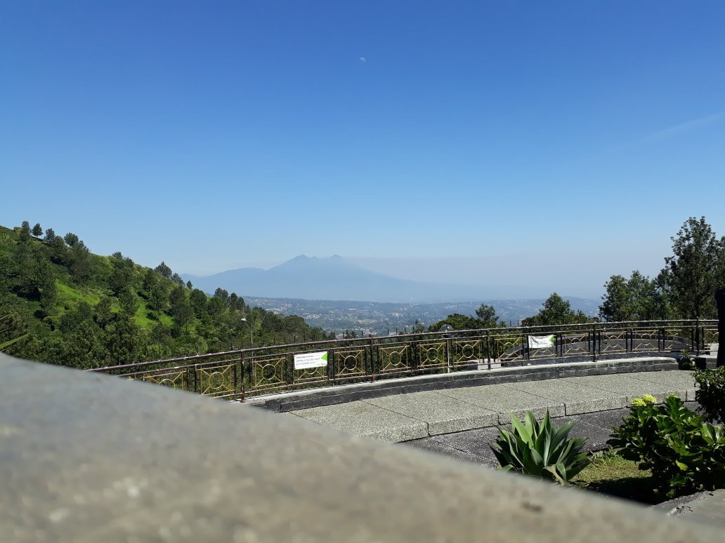 Atta'awun Puncak Mosque-本哲必去景点