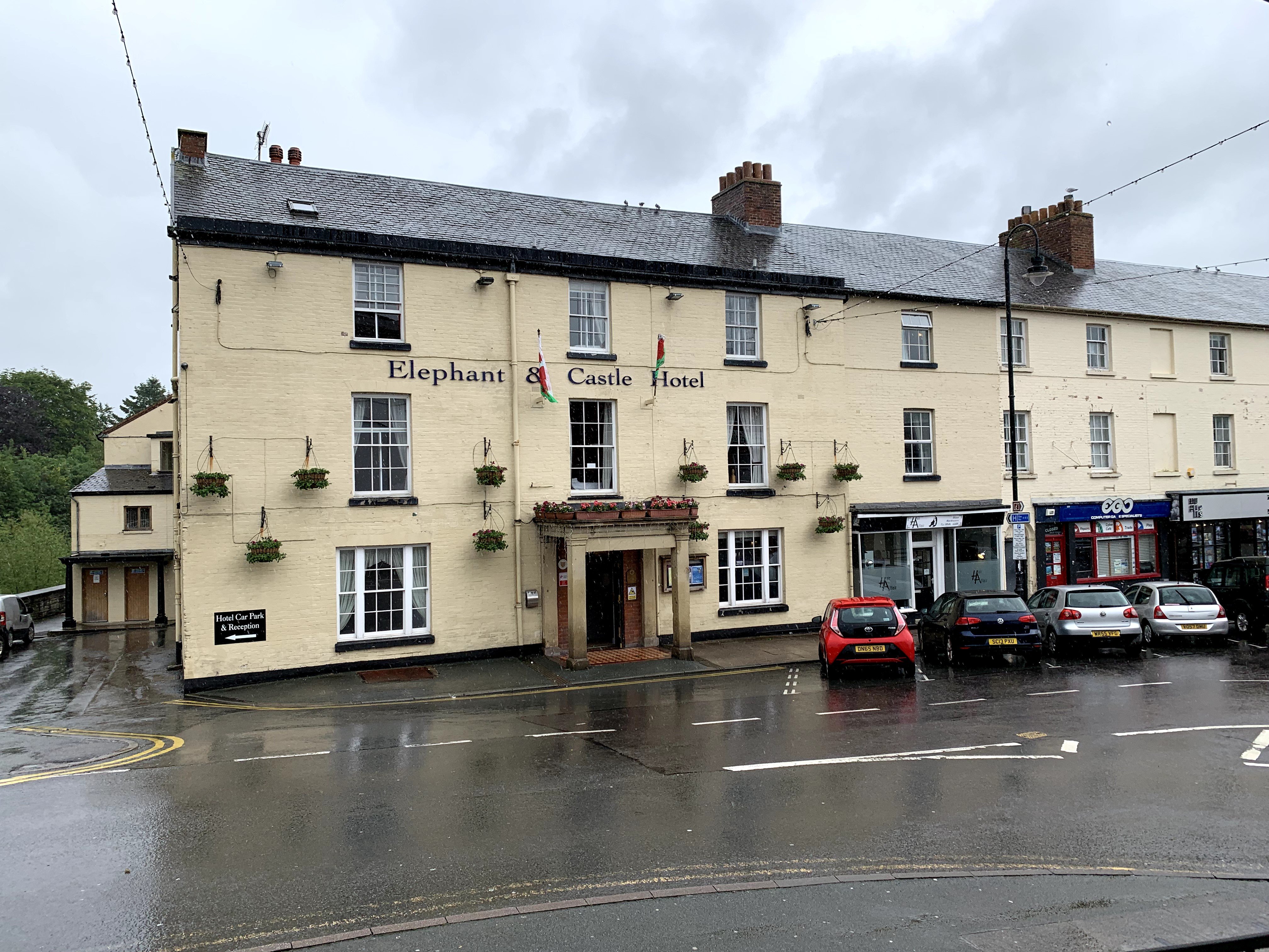 The Elephant & Castle Hotel-浴室