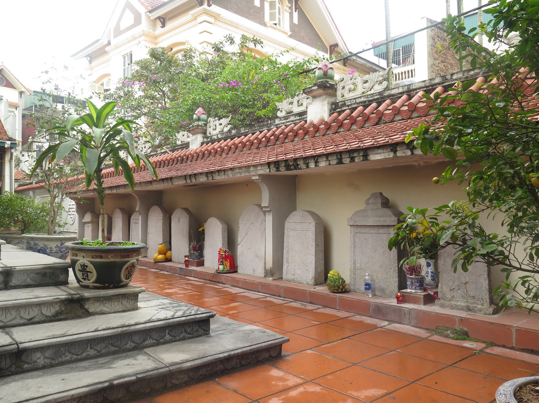 Bia Ba Temple-河内必去景点
