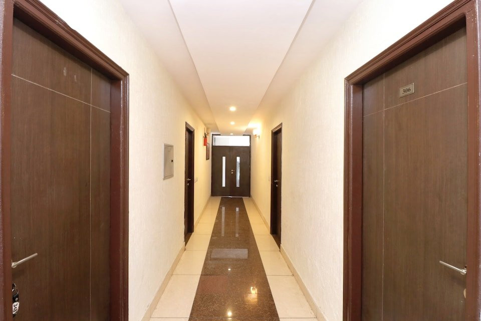 Super Townhouse Haibowal Chowk主图