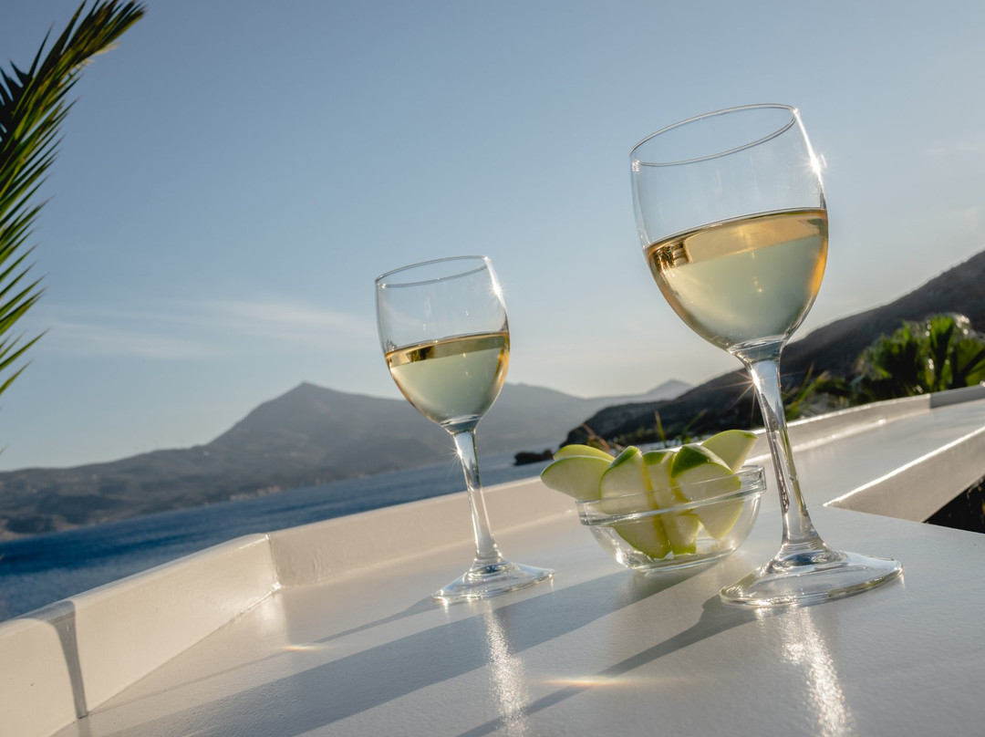 Akri-Adamas必去景点