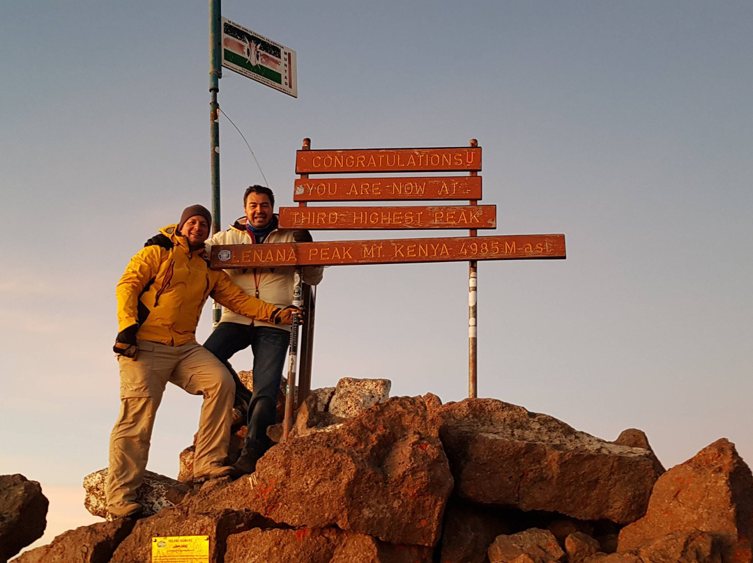 Mk Snow Tours And Travel-Naro Moru必去景点