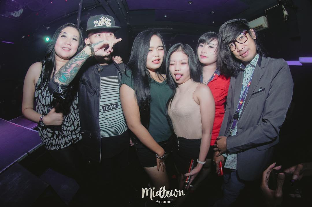 In Lounge Pub Resto & Karaoke-Madiun必去景点