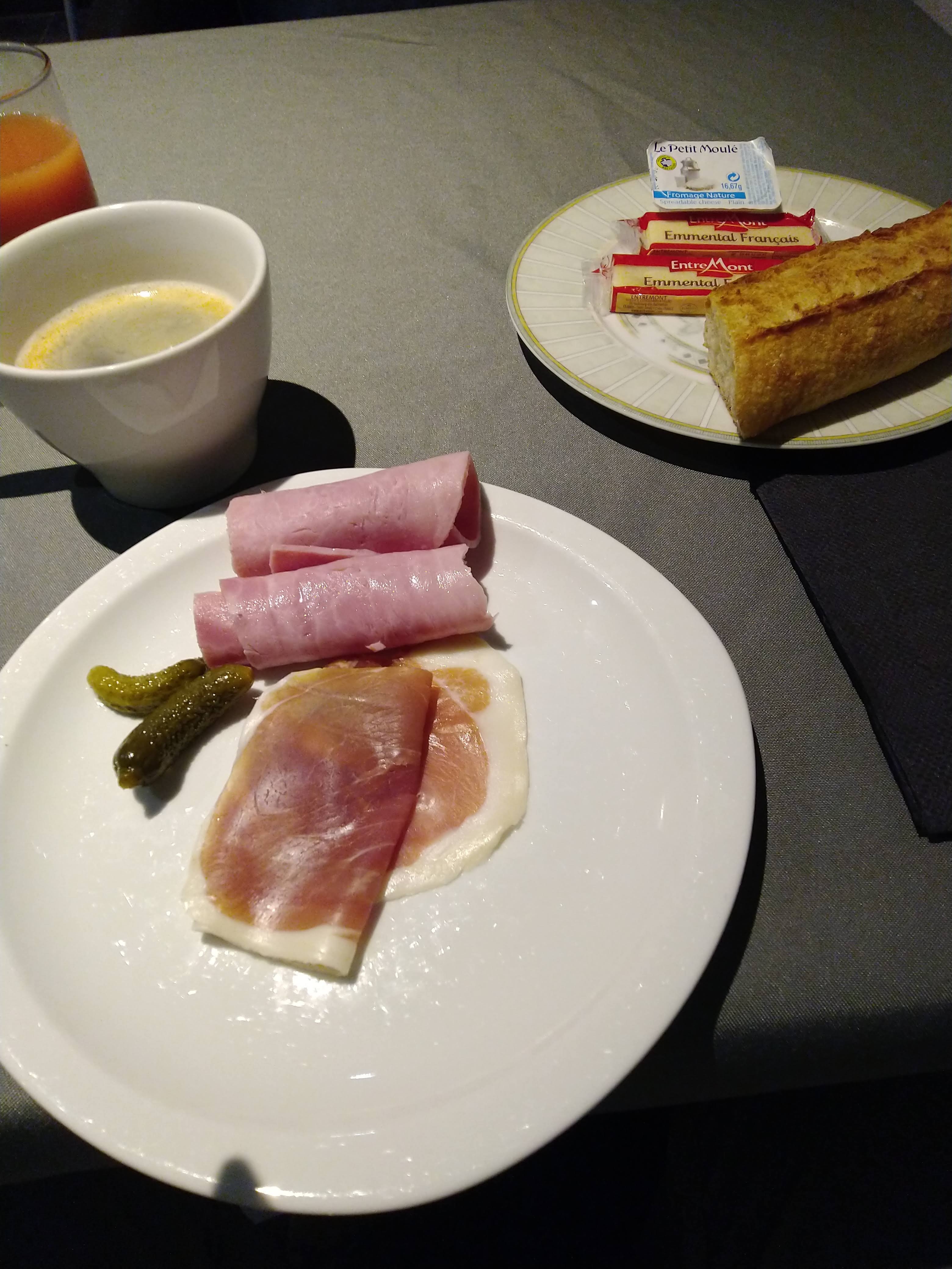 Hotel Le Manoir des Ducs-餐饮