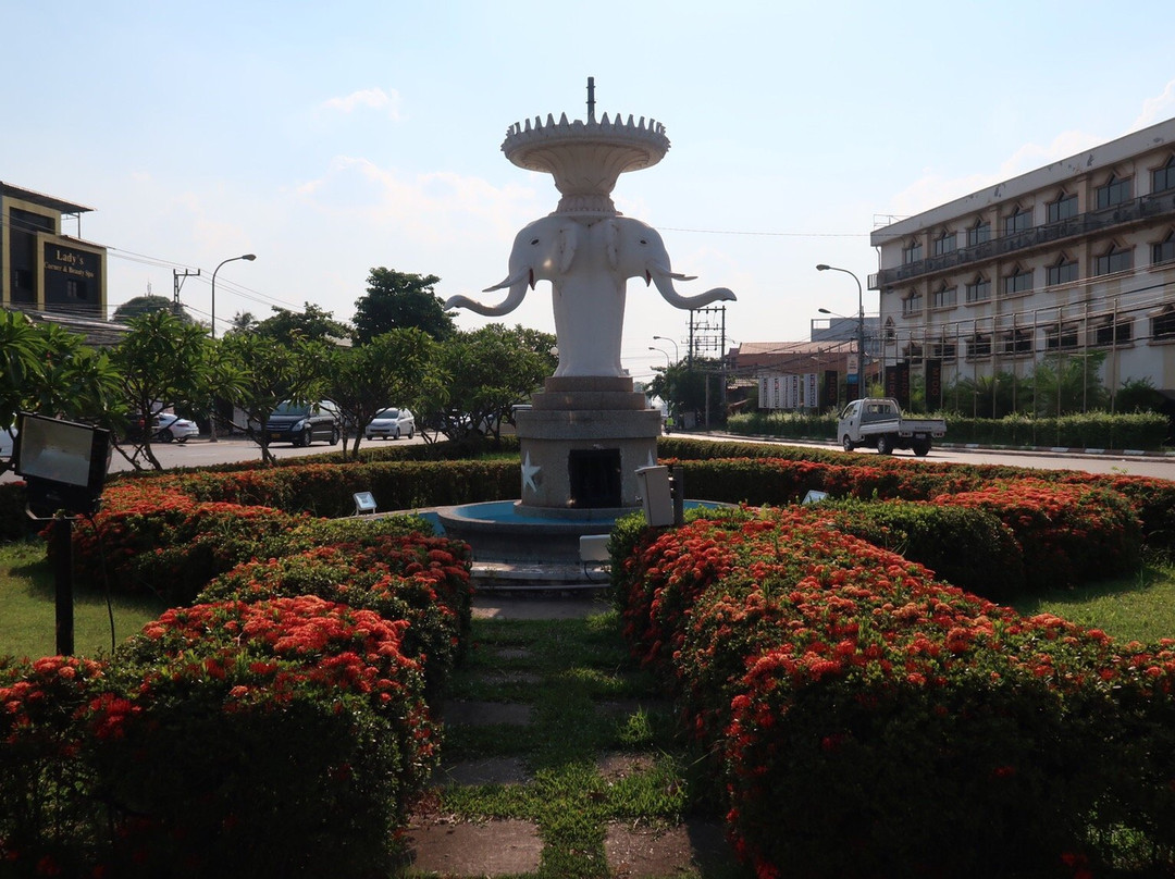 Fa Ngum Statue-万象必去景点