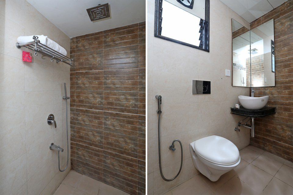 OYO 18774 Utwo Hotel主图