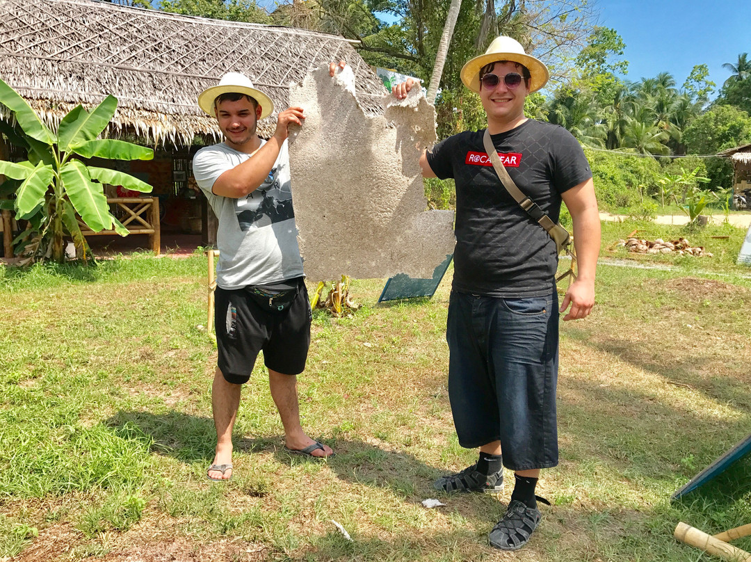 Amazing Elephant Dung Paper-Na Mueang必去景点