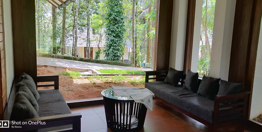 OYO Century Village Resort主图