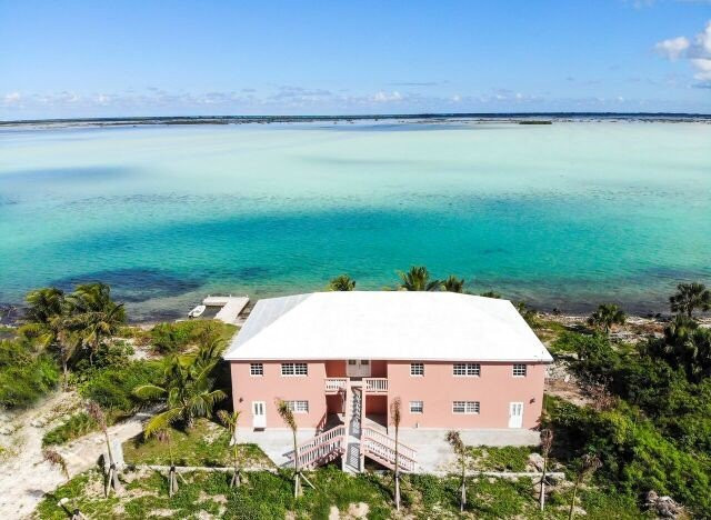 The Great Bonefishing Company-North Caicos必去景点