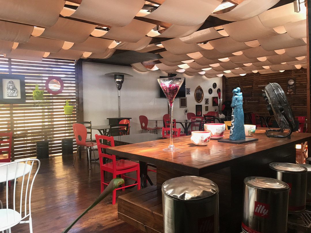 Combarbala餐馆和美食-Cafe Barba La