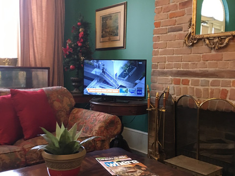 格勒诺布酒店主图