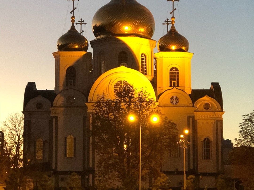 Alexander Nevskiy Cathedral景点图片