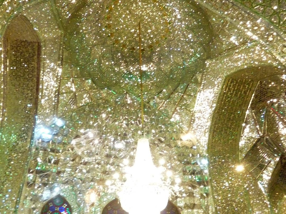 Ali Ibn Hamzeh Holly Shrine景点图片