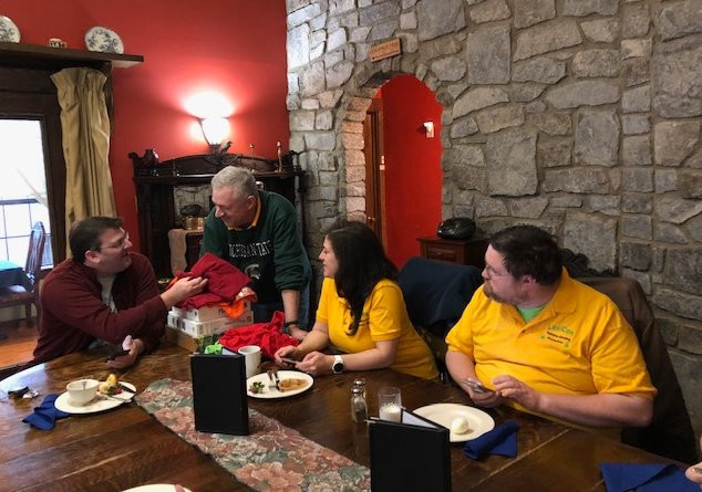 Ravenwood Castle主图