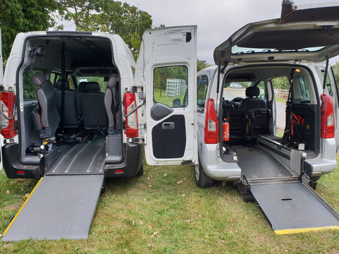 TLC Taxis-汤顿必去景点