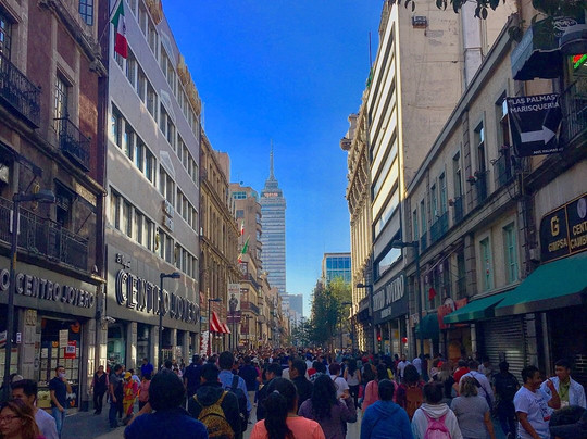 Francisco I. Madero Avenue-墨西哥城必去景点