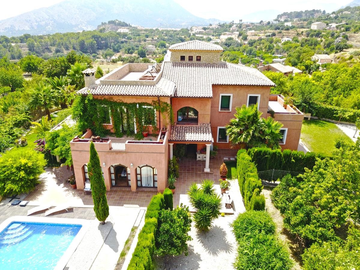 Villa Alqueria-官方