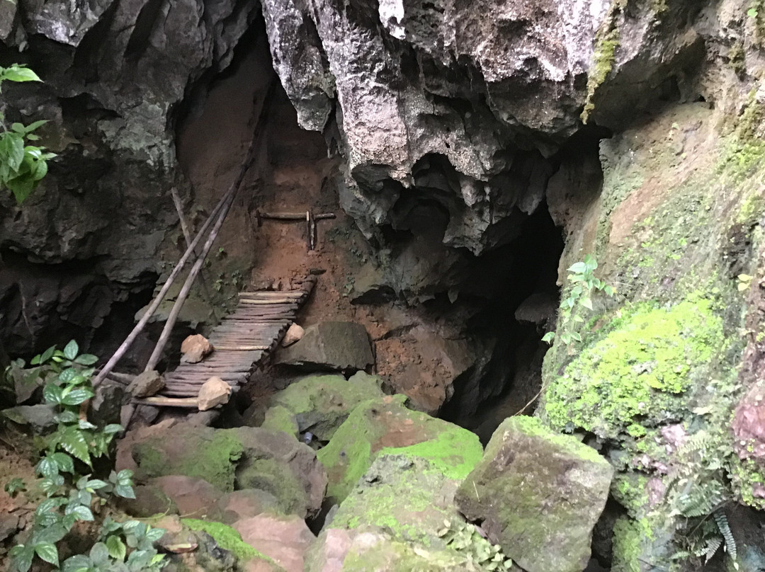 Num Bor Keo Cave-旺阳必去景点